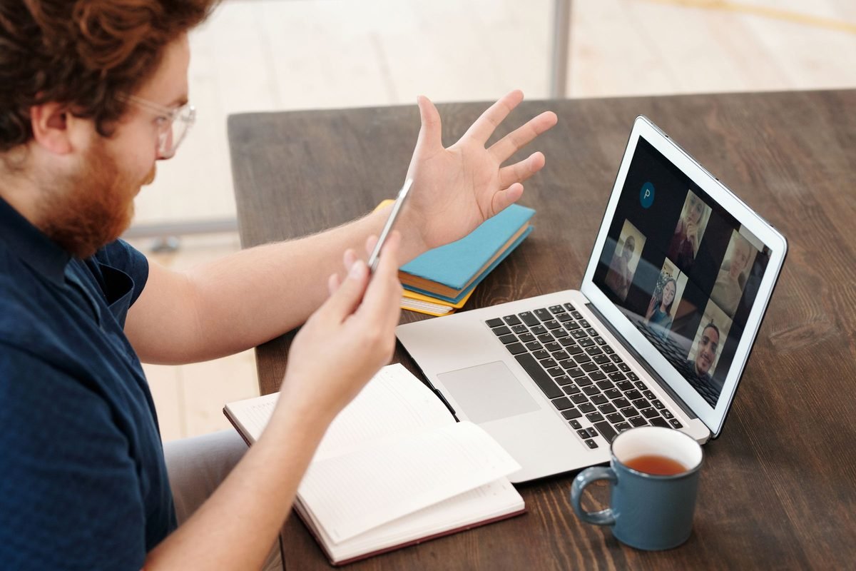 Participation à un webinaire